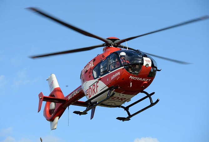 Im Anflug (Foto: DRF-Luftrettung) Im Anflug (Foto: DRF-Luftrettung)