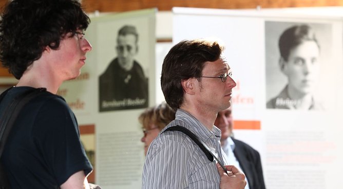 Ausstellung in KZ-Gedenkst&auml;tte er&ouml;ffnet (Foto: nnz)