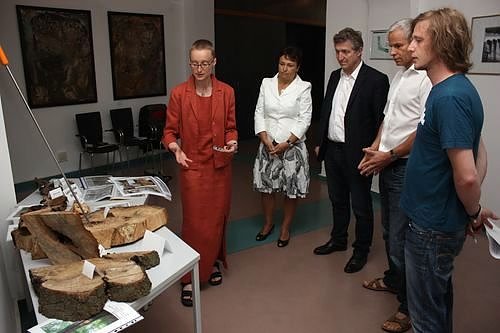 Besuch im Rathaus (Foto: privat) Besuch im Rathaus (Foto: privat)