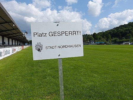 Platz gesperrt (Foto: Klaus Verkouter)