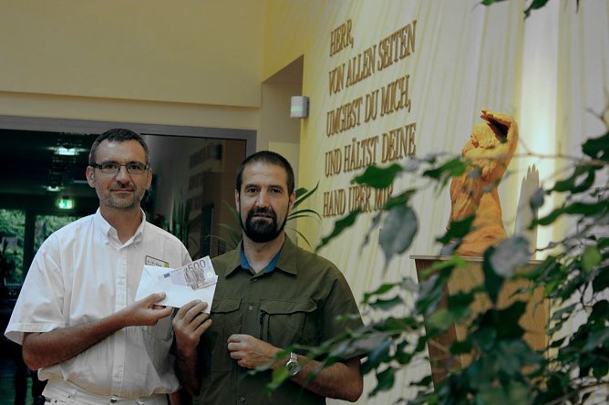 Spende für Sinneswagen (Foto: privat) Spende für Sinneswagen (Foto: privat)