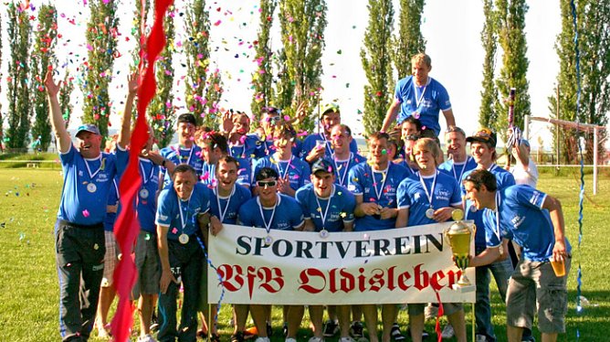 Schwerer Abschied (Foto: B. Wollweber) Schwerer Abschied (Foto: B. Wollweber)