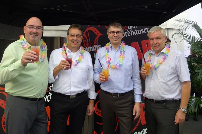 65 Jahre Nordbrand gefeiert. Von links: Robert Becke, Michael John, Christof Queisser, Ulrich Wiegel. (Foto: Nordbrand Nordhausen GmbH)