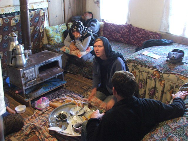 Vom Südharz nach Armenien (Foto: Autoren) Vom Südharz nach Armenien (Foto: Autoren)