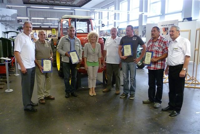 Ehrenmitglieder (Foto: privat) Ehrenmitglieder (Foto: privat)