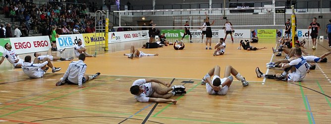 Aufwärmen (Foto: nnz) Aufwärmen (Foto: nnz)