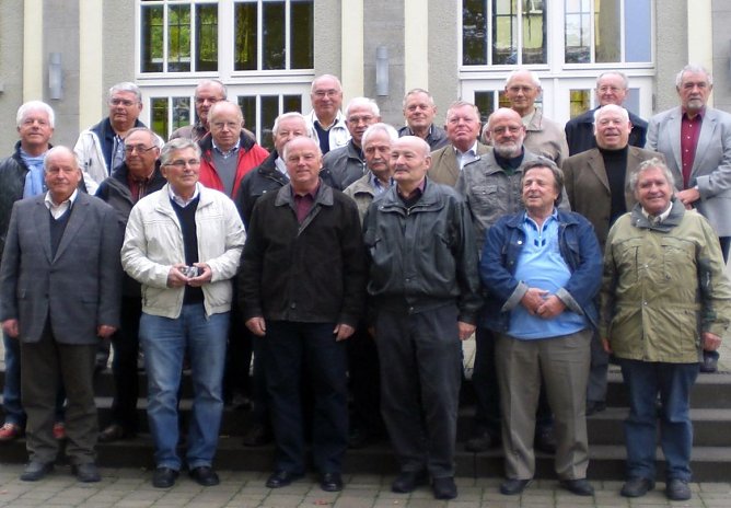 Treffen nach 45 Jahren (Foto: L. Grünwald) Treffen nach 45 Jahren (Foto: L. Grünwald)