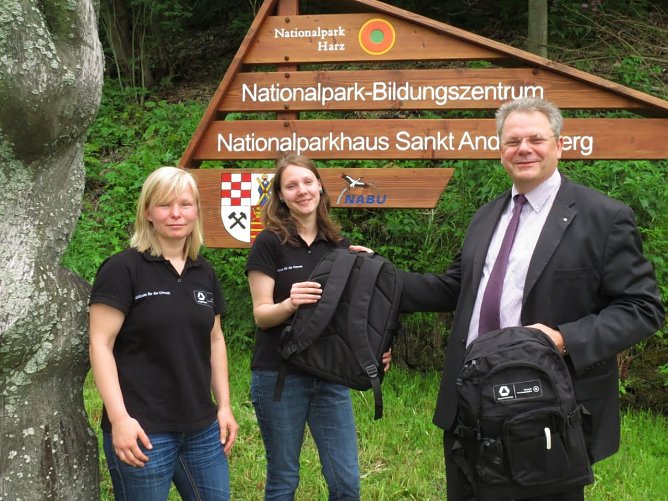 Praktikanten begr&uuml;&szlig;t (Foto: Walter Wimmer)