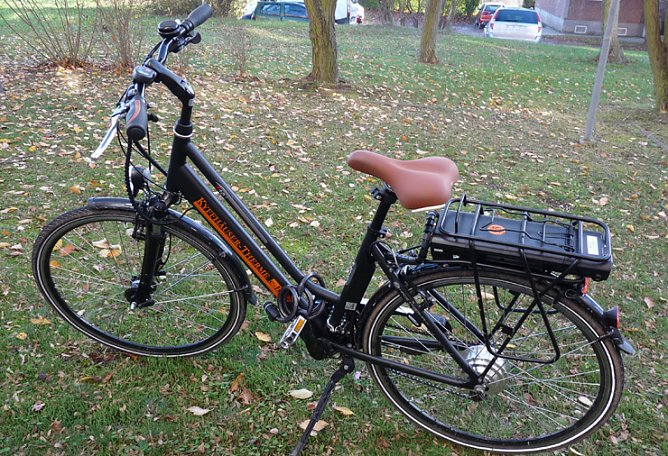 Mit dem E-Bike unterwegs (Foto: Karl-Heinz Herrmann) Mit dem E-Bike unterwegs (Foto: Karl-Heinz Herrmann)
