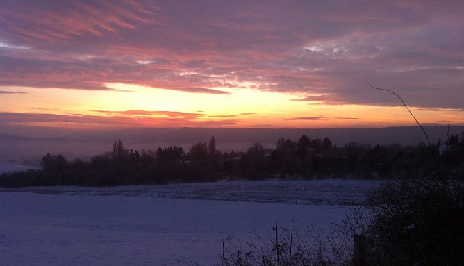 Morgendlicher Himmel (Foto: M. Randel) Morgendlicher Himmel (Foto: M. Randel)