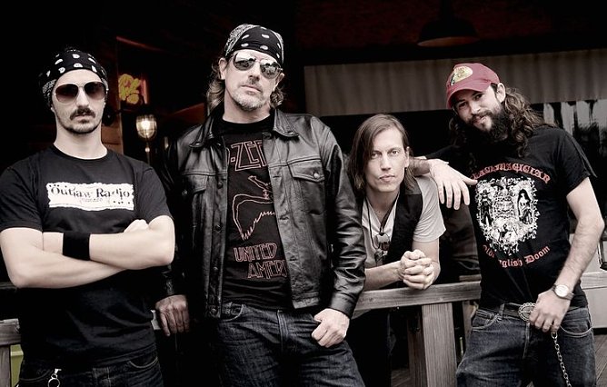 Bluesfasching im Kuhstall (Foto: Kunsthof Friedrichsrode) Bluesfasching im Kuhstall (Foto: Kunsthof Friedrichsrode)