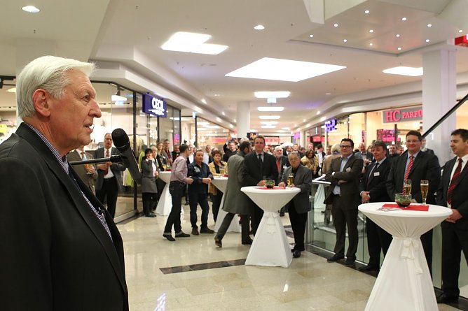 Roelen bei seiner Ansprache (Foto: nnz) Roelen bei seiner Ansprache (Foto: nnz)