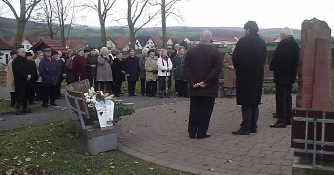 Der Opfer gedacht (Foto: Gemeinde Sollstedt)