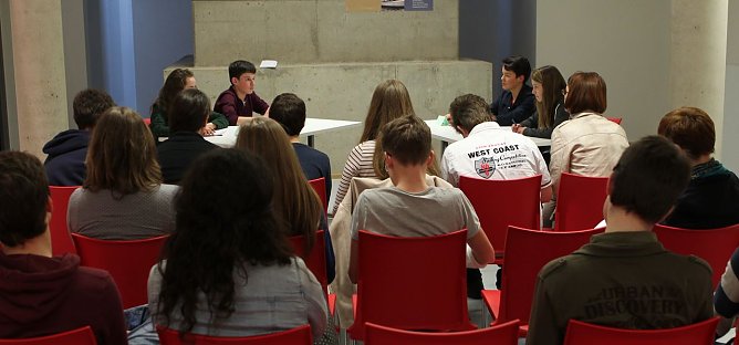 Debattiert (Foto: nnz)