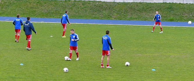 Warmmachen der Wackeren (Foto: nnz)