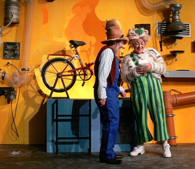 Kuchen backen (Foto: Theater Nordhausen) Kuchen backen (Foto: Theater Nordhausen)