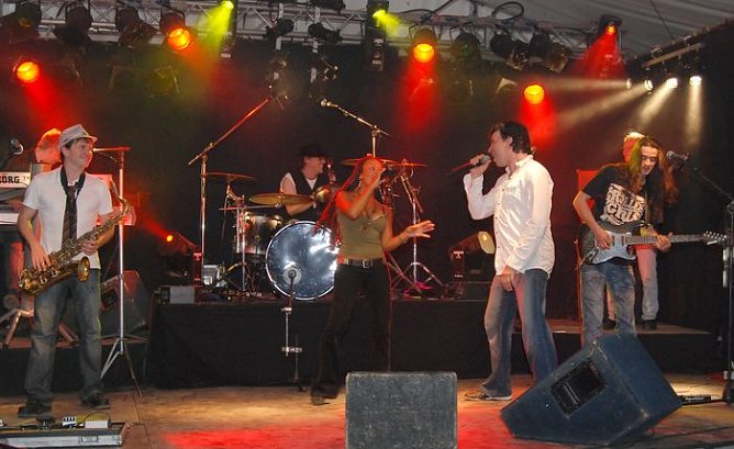 Party der Extraklasse (Foto: Agentur) Party der Extraklasse (Foto: Agentur)