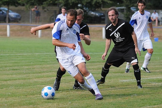 Omar El Zein f&auml;llt bis Saisonende aus (Foto: Lars Koch)