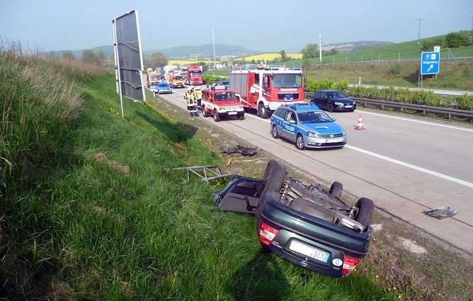 Unfall auf der A 38 (Foto: API)