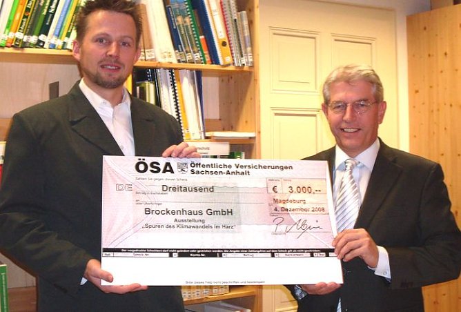 &Uuml;bergeben (Foto: Knolle)