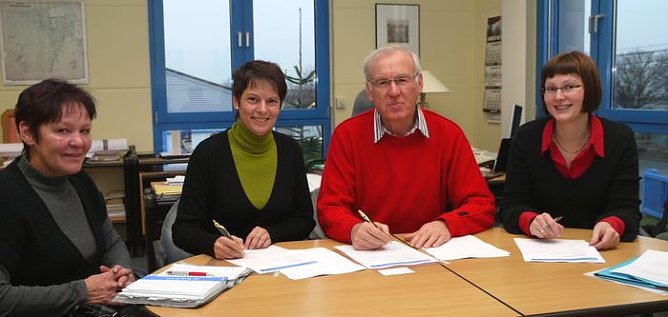 Kooperation besiegelt (Foto: nnz)