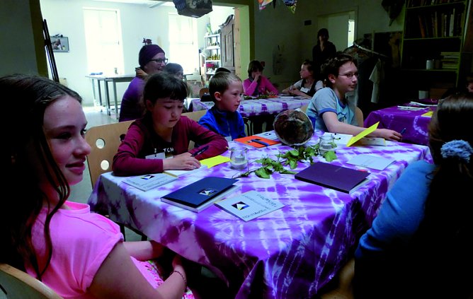 Erste Kinderkonferenz an der Jugendkunstschule (Foto: Martina Degenhardt)