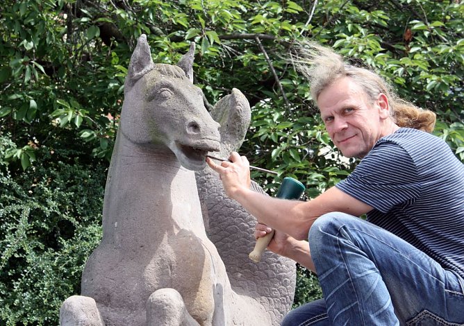 Meerpferd repariert (Foto: P. Grabe|Stadtverwaltung Nordhausen)