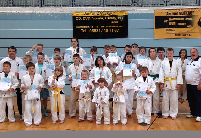 Erfolgreiche K&auml;mpfer (Foto: privat)