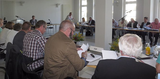 Los geht's - im Stadtrat (Foto: nnz) Los geht's - im Stadtrat (Foto: nnz)