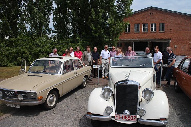 Alte Sch&auml;tze und neue Freunde  (Foto: Angelo Glashagel)