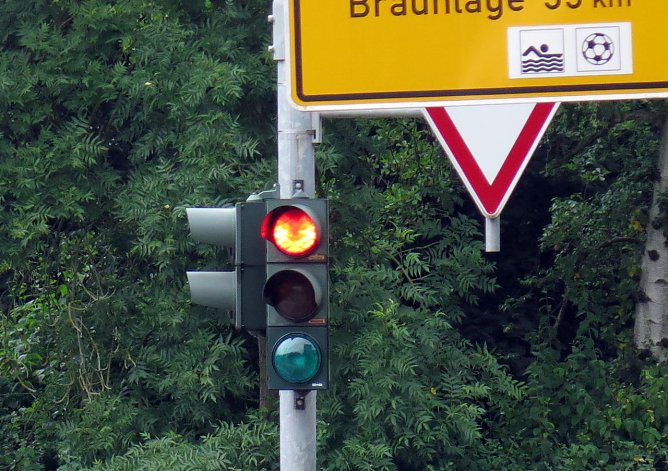 Ohne Pfeil nach rechts (Foto: nnz)