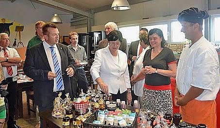 Auszeichnungen auf Tourismustag (Foto: Karl-Heinz Herrmann)