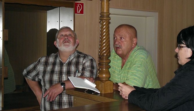 Besichtigung (Foto: Kurt Frank)