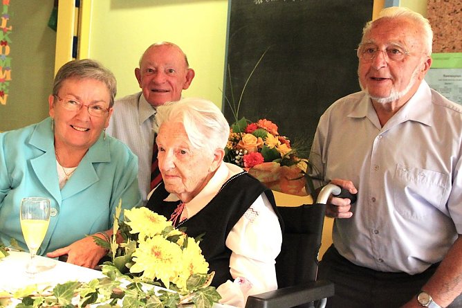 100. Geburtstag (Foto: S. Spehr) 100. Geburtstag (Foto: S. Spehr)