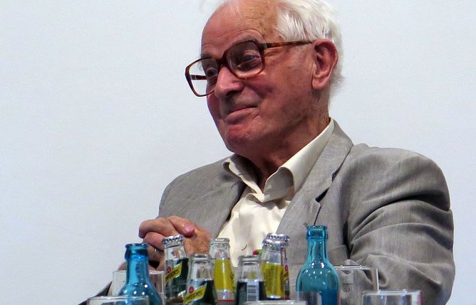 van Hoey (Foto: nnz) van Hoey (Foto: nnz)