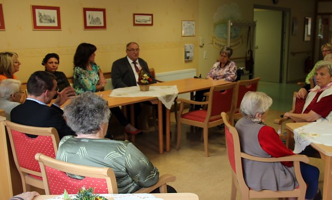 Zu Gast im Pflegeheim (Foto: CDU)