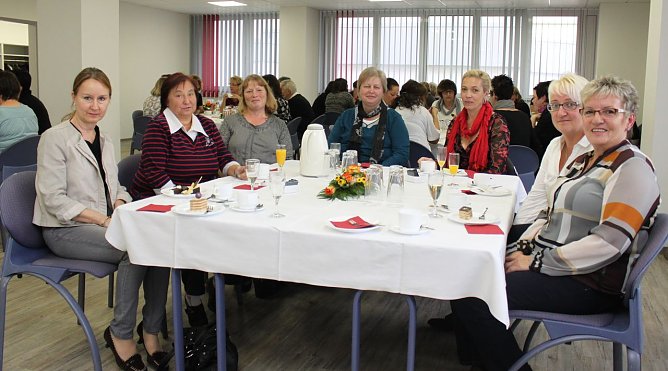 Dienst-Jubilare (Foto: SHK) Dienst-Jubilare (Foto: SHK)