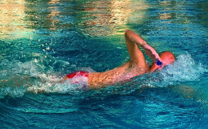 Kraulen lernen (Foto: Badehaus Nordhausen GmbH)