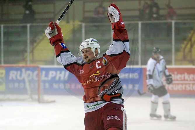 Pipp jubelt (Foto: Brandes / Sportfotos BS)