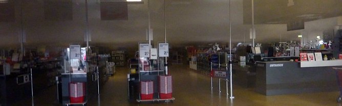 Verrauchter Verkaufsraum (Foto: nnz) Verrauchter Verkaufsraum (Foto: nnz)