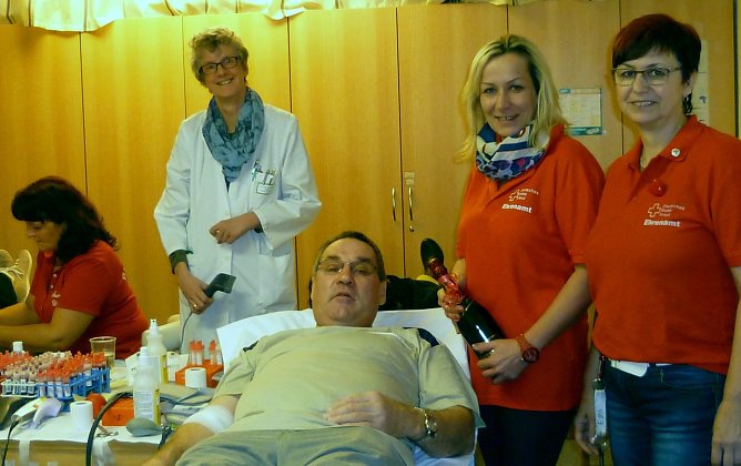 Spendete zum 100. Mal: G&uuml;nther Metz (Foto: privat)