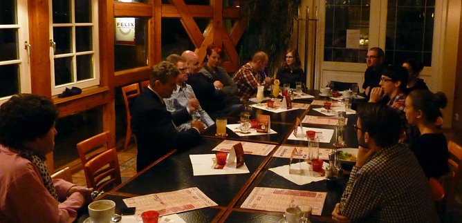 OB Zeh zu Gast bei JU (Foto: privat) OB Zeh zu Gast bei JU (Foto: privat)