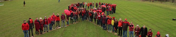 Studenten der Fachhochschule Nordhausen erinnern an Welt-AIDS-Tag (Foto: Angelo Glashagel) Studenten der Fachhochschule Nordhausen erinnern an Welt-AIDS-Tag (Foto: Angelo Glashagel)