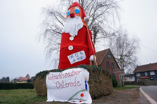 Weihnachtsmann in Osterode (Foto: Sandra Witzel) Weihnachtsmann in Osterode (Foto: Sandra Witzel)