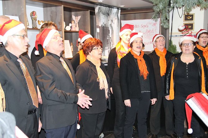 Gleich sechs Auftritte absolviert das Cantamus Ensemble in der Weihnachtszeit (Foto: Cantamus)