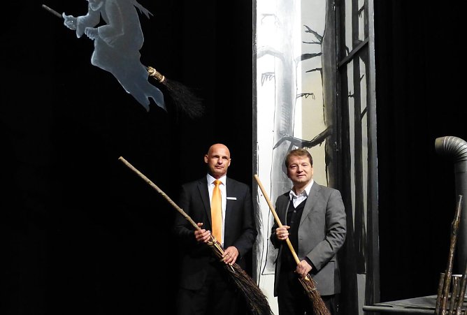 Volksbank unterstützt (Foto: B. Susemihl) Volksbank unterstützt (Foto: B. Susemihl)