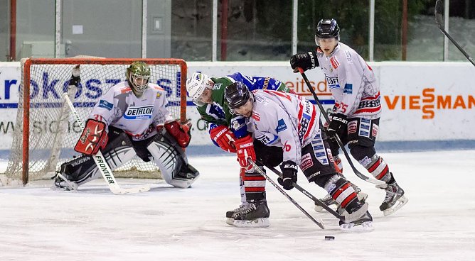 Falken verschlafen Start (Foto: Brandes / Sportfotos BS) Falken verschlafen Start (Foto: Brandes / Sportfotos BS)
