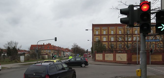 Manche Kraftfahrer (gelbes Auto) waren überfordert (Foto: nnz) Manche Kraftfahrer (gelbes Auto) waren überfordert (Foto: nnz)