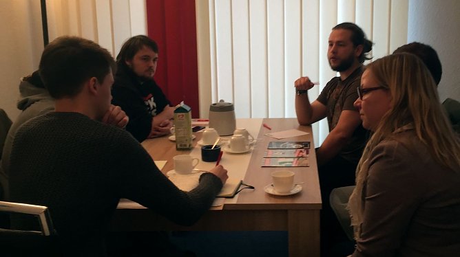 Gespr&auml;ch mit Mitteldorf (Foto: privat)