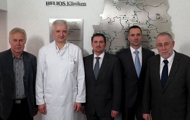 v.l.: Herr Hans-Joachim Junker, Herr Dr. med. Steffen Kohler, Herr Daniel Frische,  Herr Niels Neu, Herr Roland Handrek, (Foto: NUV)